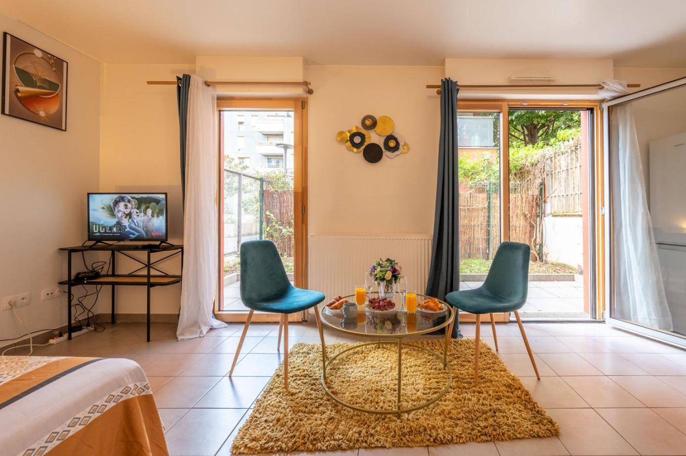 Superbe Appartement 1Min Metro7 Rez-De-Chaussee Aubervilliers Eksteriør bilde